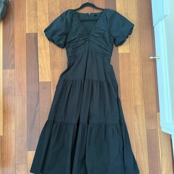 Club Monaco | Black Puff-Sleeve V-Neck Midi Dress Size 6 - Picture 4 of 6